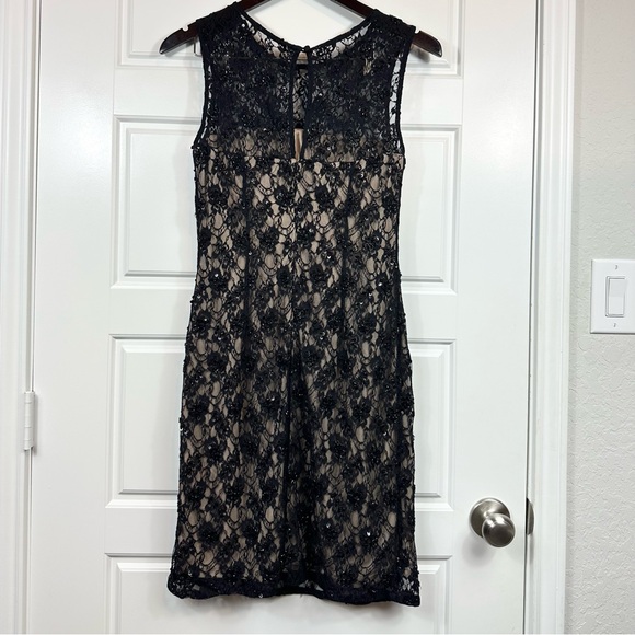 Adrianna Papell Black Lace Embellished Beaded Dress Nude Lined Size 6 NWT - Picture 8 of 14
